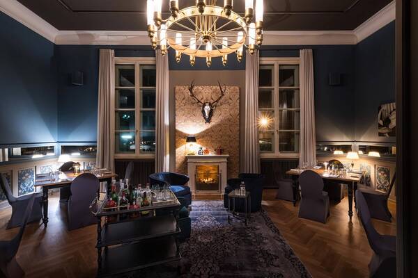 文學館官網圖1 Restaurant 05 2048×1362