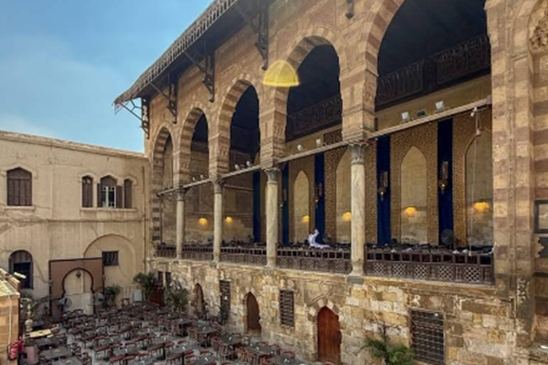 哈利利百年宮廷餐廳(Mamai 餐廳)