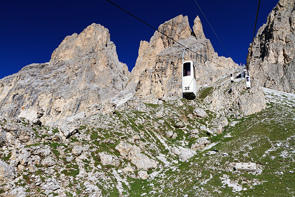 薩索倫戈Sassolungo纜車