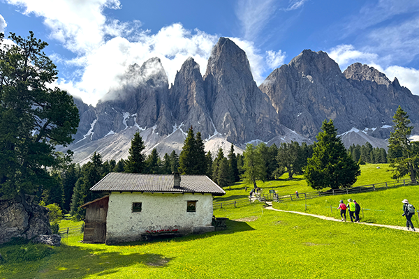 阿道夫孟克爾經典健行之路