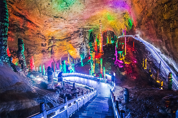 貴州山水秘境深度12天 －每日行程｜展繹旅行社